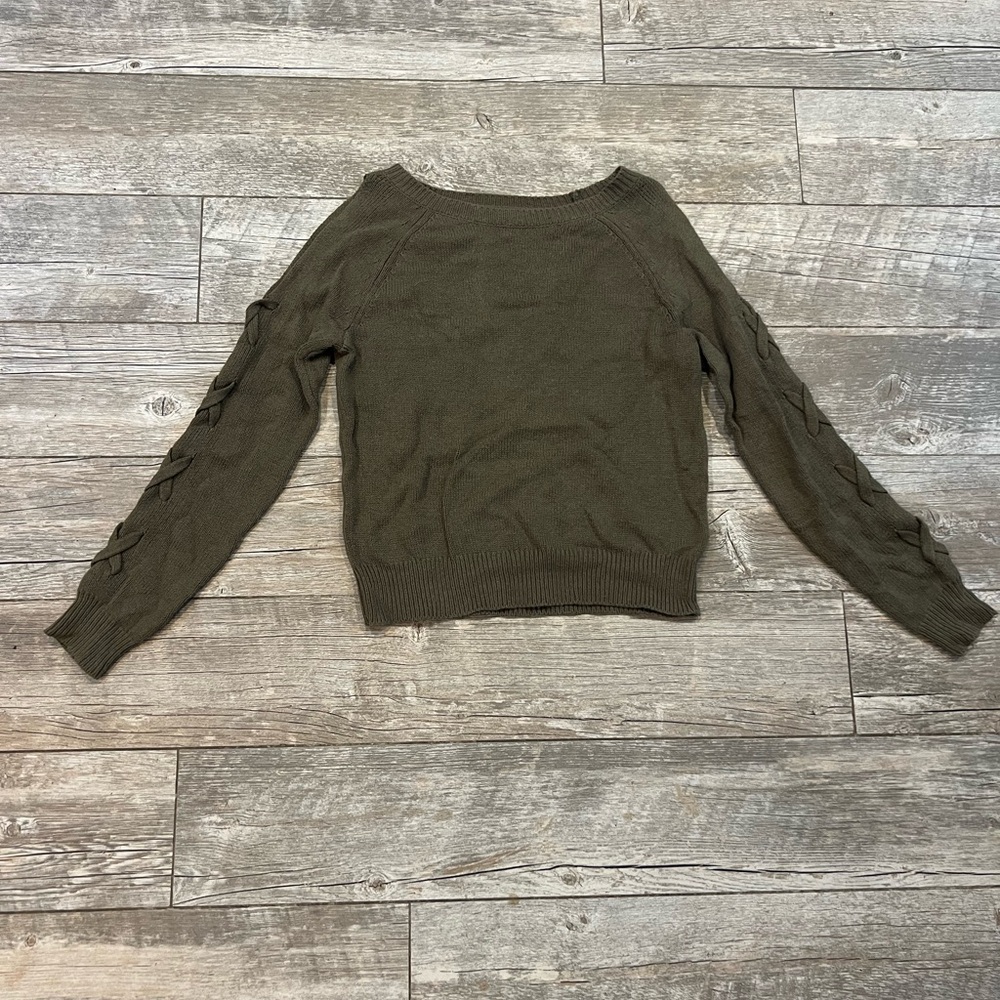 Aeropastle size XS sweater